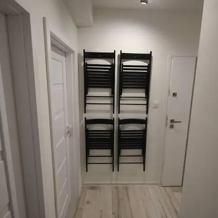 Opacka 25 Lejlighed *